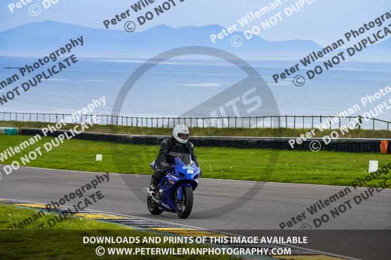 anglesey no limits trackday;anglesey photographs;anglesey trackday photographs;enduro digital images;event digital images;eventdigitalimages;no limits trackdays;peter wileman photography;racing digital images;trac mon;trackday digital images;trackday photos;ty croes